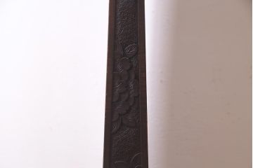 ビンテージ家具　伝統工芸　軽井沢彫り　昭和中期　 繊細な桜の彫りが目を引く姿見(鏡、ミラー)(R-038305)