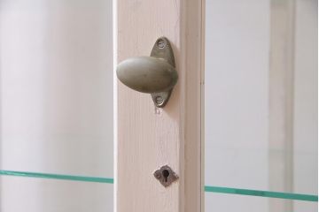 ペイント家具　和製アンティーク　昭和初期　淡いカラーがお洒落なガラスケース(ショーケース、陳列棚、飾り棚)(R-038307)