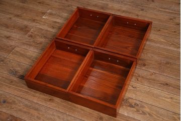 新古品　民芸家具　ニレ無垢材　5尺　上品な雰囲気漂う水屋箪笥・下(収納棚、キャビネット)(R-038309)