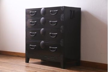 アンティーク家具　大正昭和初期　和製アンティーク　脚付きリメイク　丸金具が渋さを引き立たせる松本衣装箪笥(時代箪笥、チェスト、引き出し)(R-038311)