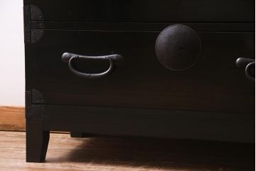 アンティーク家具　大正昭和初期　和製アンティーク　脚付きリメイク　丸金具が渋さを引き立たせる松本衣装箪笥(時代箪笥、チェスト、引き出し)(R-038311)