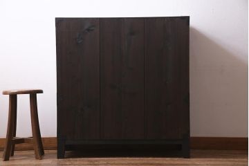 アンティーク家具　大正昭和初期　和製アンティーク　脚付きリメイク　丸金具が渋さを引き立たせる松本衣装箪笥(時代箪笥、チェスト、引き出し)(R-038311)