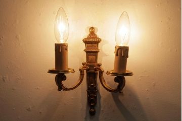 アンティーク照明　フランスアンティーク　真鍮製　オリエンタルな雰囲気が魅力的なウォールランプ(壁掛け照明、壁付け照明)(R-038312)