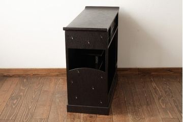 中古　工芸家具　漆・変わり塗り　螺鈿(らでん)　魅惑的な雰囲気を放つ茶棚(飾り棚、戸棚)(R-038318)