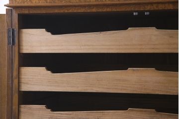 アンティーク家具　特注品　タモ材玉杢　桐材　凝ったつくりが魅力の高級感溢れる2WAY重ね箪笥(衣装箪笥、引き出し、桐箪笥、桐たんす)(R-038320)