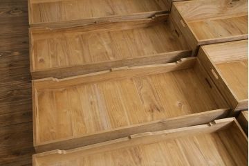 アンティーク家具　特注品　タモ材玉杢　桐材　凝ったつくりが魅力の高級感溢れる2WAY重ね箪笥(衣装箪笥、引き出し、桐箪笥、桐たんす)(R-038320)