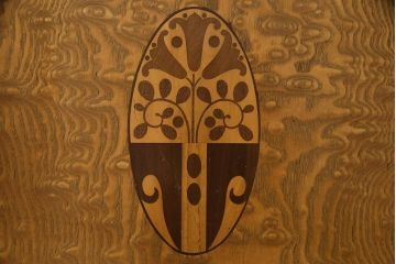 アンティーク家具　特注品　タモ材玉杢　桐材　凝ったつくりが魅力の高級感溢れる2WAY重ね箪笥(衣装箪笥、引き出し、桐箪笥、桐たんす)(R-038320)