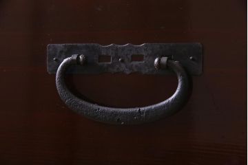 アンティーク家具　和製アンティーク　溜塗り　美品!漆塗りの光沢が美しい重ね箪笥(時代箪笥、衣装箪笥、引き出し)(R-038321)