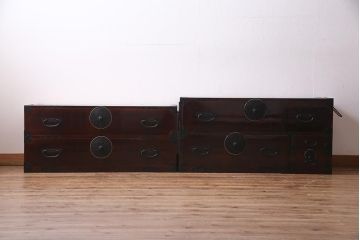 アンティーク家具　和製アンティーク　溜塗り　美品!漆塗りの光沢が美しい重ね箪笥(時代箪笥、衣装箪笥、引き出し)(R-038321)