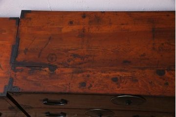 アンティーク家具　和製アンティーク　溜塗り　美品!漆塗りの光沢が美しい重ね箪笥(時代箪笥、衣装箪笥、引き出し)(R-038321)