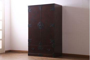 中古　岩谷堂箪笥　当店リメイク　落ち着いた色合いの収納棚(キャビネット)(R-038323)