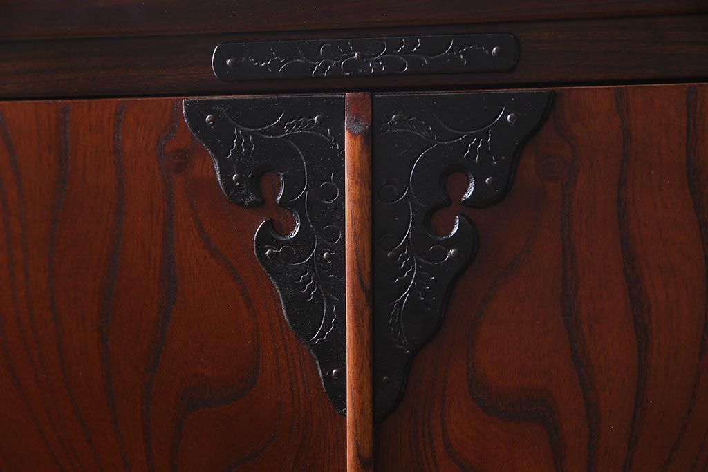 当店リメイク家具　伝統民芸　岩谷堂箪笥　棚板リメイク　衣装盆付き　2WAYが便利な衣装箪笥(チェスト、引き出し、収納棚)(R-038325)