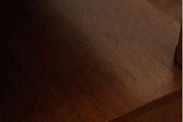 中古　DREXEL HERITAGE(ドレクセルヘリテイジ)　Triune(トライユン)　クラシカルな佇まいが魅力のランプテーブル(サイドテーブル)(R-038333)