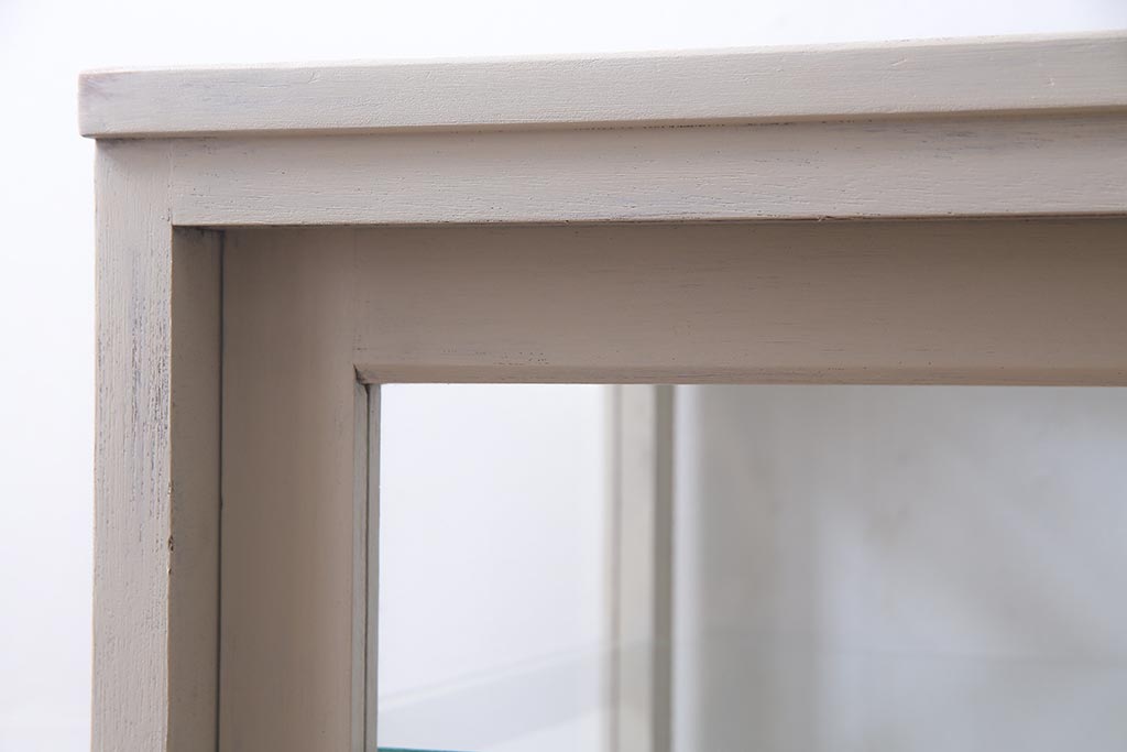 アンティーク家具　ペイント　優しげなカラーが魅力的なガラスケース(ショーケース、陳列棚)(R-038334)