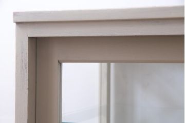 アンティーク家具　ペイント　優しげなカラーが魅力的なガラスケース(ショーケース、陳列棚)(R-038334)