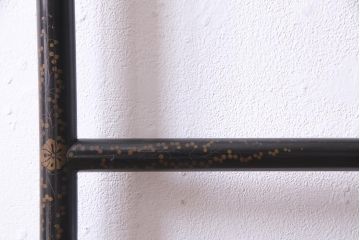 アンティーク雑貨　昭和初期　川辺の風景が和の情緒溢れる衣桁(着物掛け、ハンガーラック)(R-038342)