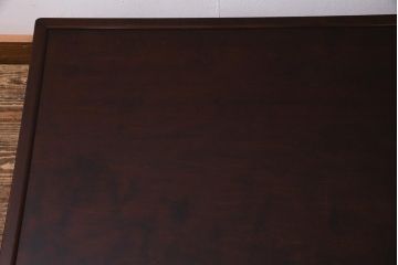 中古　松本民芸家具　ヴィンテージ家具　ビンテージ　絶版品　超希少!幕板と脚の意匠が魅力的なG型座卓(ローテーブル)(R-038343)