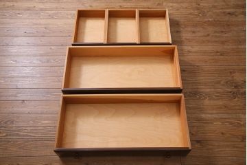 中古　松本民芸家具　直線的なデザインが美しいD型和タンス(箪笥、チェスト)(定価約54万円)(R-038346)