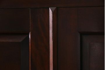 中古　松本民芸家具　直線的なデザインが美しいD型和タンス(箪笥、チェスト)(定価約54万円)(R-038346)