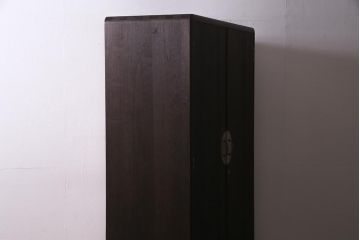 中古　伝統工芸品　田澤謙介作　隠し付き　梅の意匠金具がアクセントになった加茂総桐箪笥(総桐たんす、洋服タンス、衣装タンス)(定価約120万円)(R-038353)