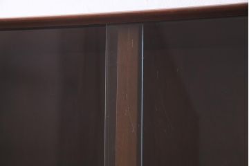 ヴィンテージ家具　SINGER FURNITURE(DREXEL HERITAGE)　モダンなキャビネット(食器棚、収納棚、ビンテージ)(R-038354)