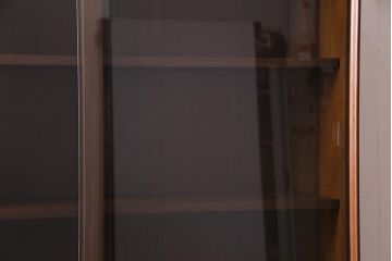 ヴィンテージ家具　SINGER FURNITURE(DREXEL HERITAGE)　モダンなキャビネット(食器棚、収納棚、ビンテージ)(R-038354)