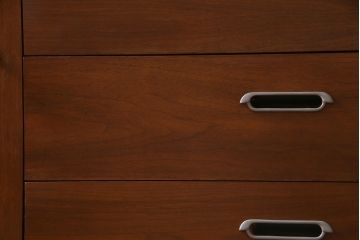 ヴィンテージ家具　SINGER FURNITURE(DREXEL HERITAGE)　モダンなキャビネット(食器棚、収納棚、ビンテージ)(R-038354)