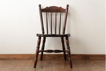 中古　松本民芸家具　16型スピンドルチェア　ゆったりと座れるダイニングチェア(板座チェア、椅子)(R-038359)