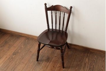 中古　松本民芸家具　16型スピンドルチェア　ゆったりと座れるダイニングチェア(板座チェア、椅子)(R-038359)