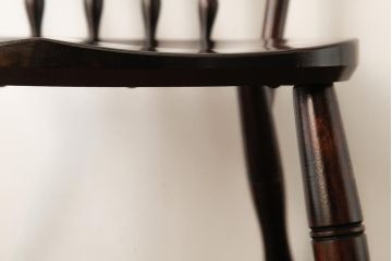 ビンテージ家具　松本民芸家具　希少品　86型スピンドルチェア　滑らかな質感と落ち着いた色合いが魅力のウィンザーチェア(椅子、ダイニングチェア、板座チェア、ウインザーチェア)(R-038360)