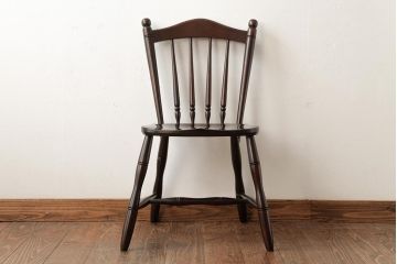 ビンテージ家具　松本民芸家具　希少品　86型スピンドルチェア　滑らかな質感と落ち着いた色合いが魅力のウィンザーチェア(椅子、ダイニングチェア、板座チェア、ウインザーチェア)(R-038361)