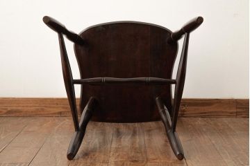 ビンテージ家具　松本民芸家具　希少品　86型スピンドルチェア　滑らかな質感と落ち着いた色合いが魅力のウィンザーチェア(椅子、ダイニングチェア、板座チェア、ウインザーチェア)(R-038361)