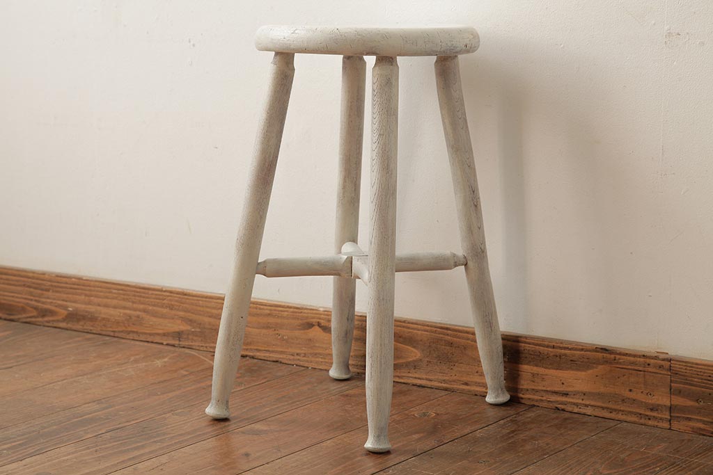 アンティーク家具　アンティークホワイト　ナチュラルテイストにおすすめなペイントスツール(椅子)(R-038363)