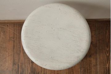 アンティーク家具　アンティークホワイト　ナチュラルテイストにおすすめなペイントスツール(椅子)(R-038363)