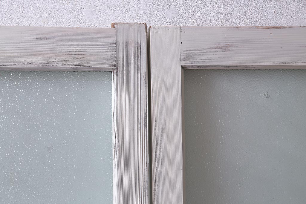 アンティーク建具　ダイヤガラス　ペイント　上手物!フレンチナチュラルにもぴったりなガラス戸2枚セット(引き戸、建具)(R-038366)