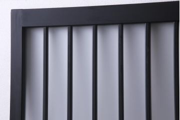 レトロ建具　ペイント　すりガラス入り　和モダンな雰囲気漂うガラス戸2枚セット(引き戸、建具)(R-038367)