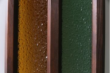 アンティーク建具　当店オリジナルガラス・当時物色ガラス入り　レトロなディスプレイとしてもおすすめのガラスドア(建具、扉、ガラス戸)(R-038370)