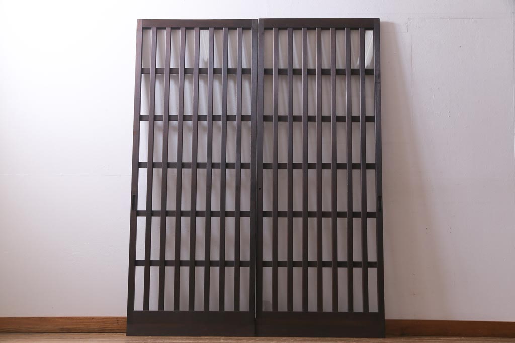 アンティーク建具　和製アンティーク　昭和初期　和モダンスタイルにおすすめのガラス格子戸2枚セット(引き戸、建具)(R-038373)