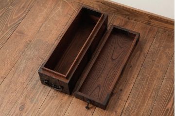 アンティーク家具　古民具・骨董　江戸明治期　ケヤキ材　古い質感が魅力の千両箱(船箪笥、銭函、木箱)(R-038375)