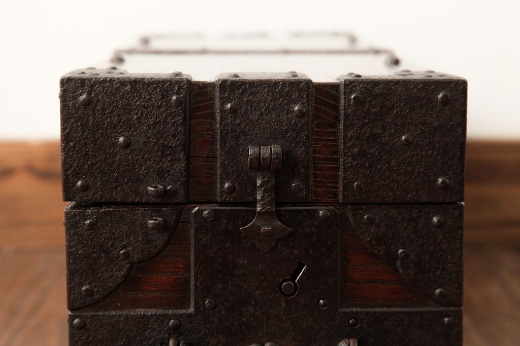 古美術江戸期　古箪笥　骨董品　アンティーク　インテリア DSC_0850-jf.jpg