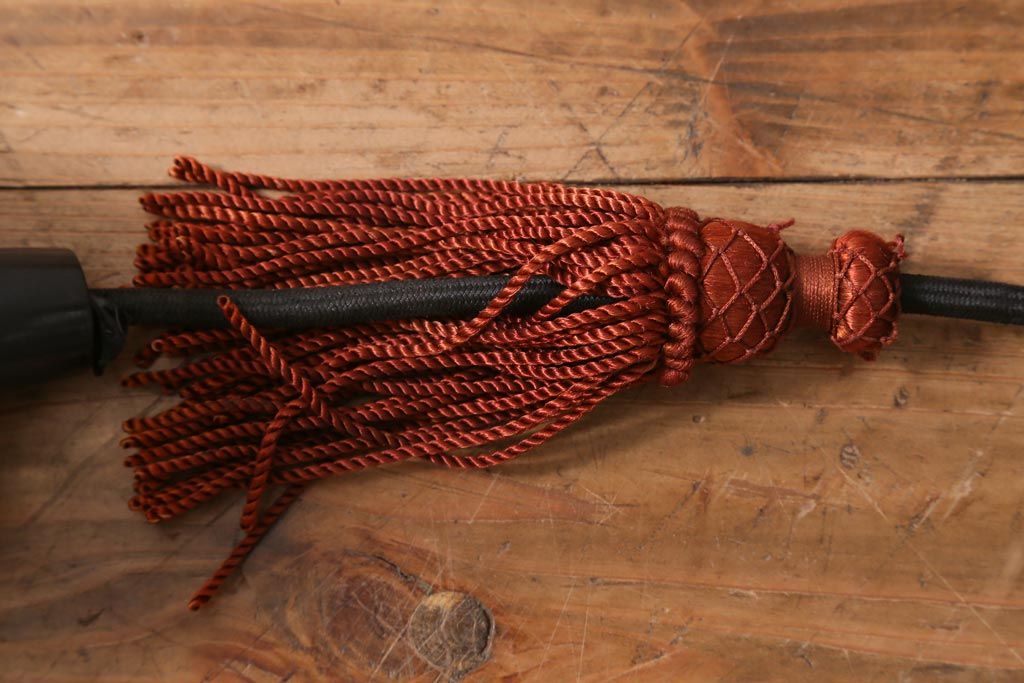 アンティーク照明　タッセル(飾り房)付き　雪洞型　菊菱模様が和の雰囲気を引き立てる天井照明(吊り下げ照明、電笠)(R-038378)