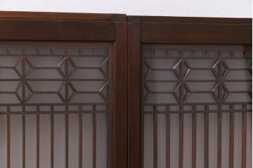 ラフジュ工房オリジナル　古建具リメイク　すりガラス入り　組子模様が風情漂う脚付き戸棚(書院戸、キャビネット、テレビ台、テレビボード)(R-038383)
