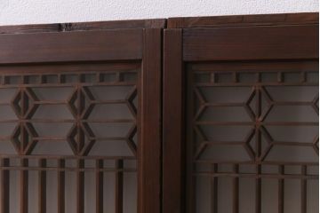 ラフジュ工房オリジナル　古建具リメイク　すりガラス入り　組子模様が風情漂う脚付き戸棚(書院戸、キャビネット、テレビ台、テレビボード)(R-038383)