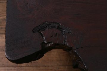 ビンテージ家具　和製ビンテージ　スギ材一枚板　木材の表情を楽しめる折り畳み式座卓(ちゃぶ台)(R-038389)
