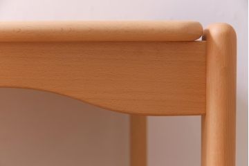 中古　飛騨産業　キツツキ　kids furniture　KF154TB　ビーチ材　キッズスタッキングテーブル(キャスター付きテーブル)(R-038393)