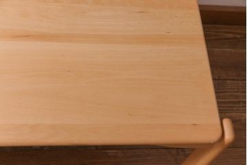 中古　飛騨産業　キツツキ　kids furniture　KF153TB　ビーチ材　キッズスタッキングテーブル(キャスター付きテーブル)(R-038395)