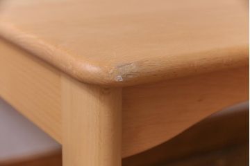 中古　飛騨産業　キツツキ　kids furniture　KF153TB　ビーチ材　キッズスタッキングテーブル(キャスター付きテーブル)(R-038395)