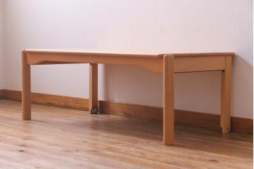 中古　飛騨産業　キツツキ　kids furniture　KF154TB　ビーチ材　キッズスタッキングテーブル(キャスター付きテーブル)(R-038396)