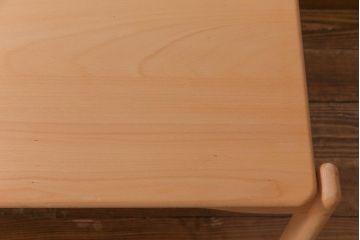 中古　飛騨産業　キツツキ　kids furniture　KF154TB　ビーチ材　キッズスタッキングテーブル(キャスター付きテーブル)(R-038396)