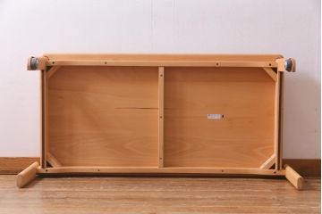 中古　飛騨産業　キツツキ　kids furniture　KF152TB　ビーチ材　キッズスタッキングテーブル(キャスター付きテーブル)(R-038400)